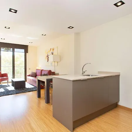 Weflating Modern Diagonal *